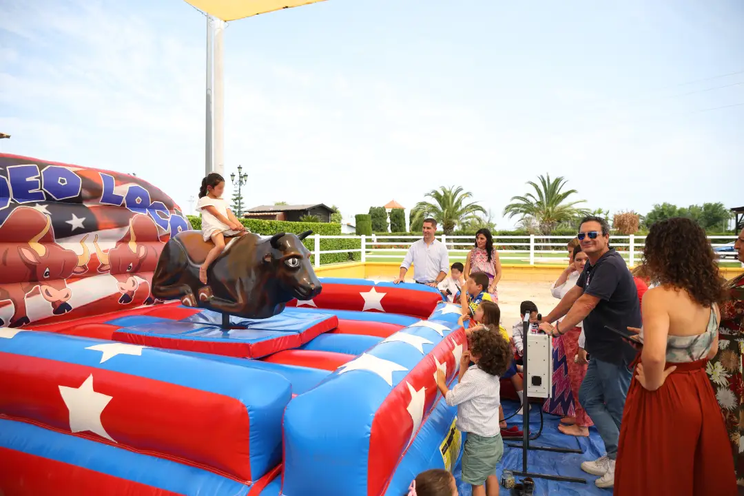 atracciones-comunion-exterior-la-manglana